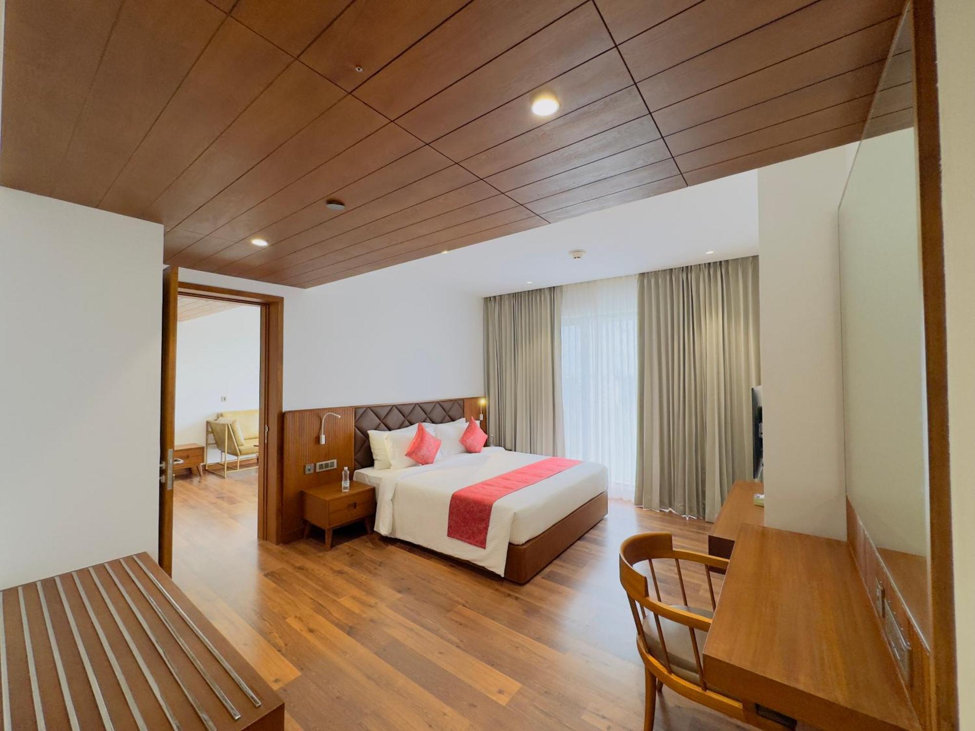 Gokulam Grand Kozhikode Hotell Exteriör bild